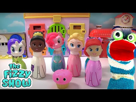 Fizzy Has Fun with Ponies