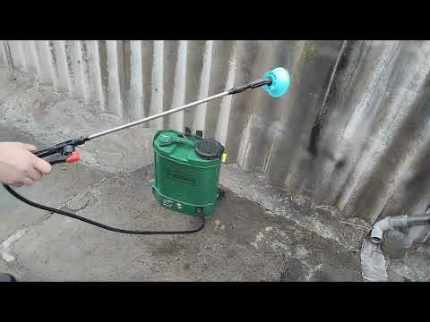 Обприскувач Nowa OP1512o в господарстві