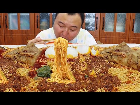 20 Pounds Of Steak, Making ”Spicy Instant Noodles”, Spicy And Spicy, So Delicious | Mukbang