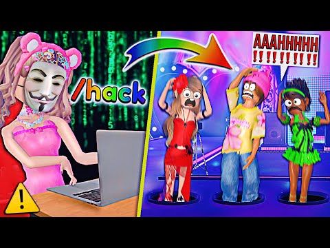I HACKED EVERYONE In Style Showdown & THIS Happened... | ROBLOX Dress To Impress Trolling