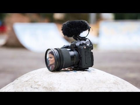 A budget filmmaking camera that (almost) EVERYONE loved!