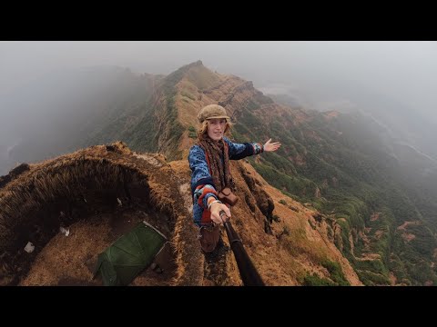 Exploring Chatrapati Shivaji Maharaj first fort overnight🇮🇳🏰