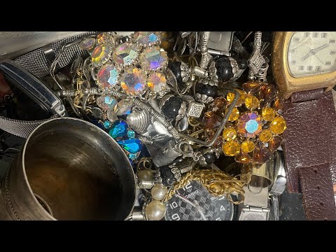 НАХОДКИ НА СВАЛКЕ, ХВАТИТ И НА ДУБАЙ. СЕРЕБРО+ЗОЛОТО. ДЕНЬГИ ИЗ МУСОРА. Мусорщик