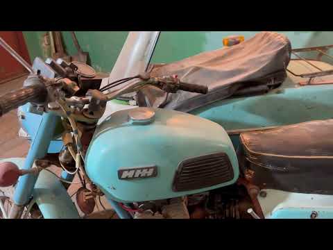 Обзор мотоцикла Иж Юпитер 4 1984 г. Запуск после долгого простоя. Новые запчасти с хранения.Серия 1