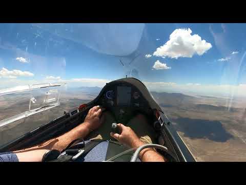 Gliding Hundreds of Miles Over Nothingness - Full Flight