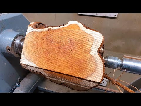 Woodturning - This Piece Has The Coolest Growth Rings !!