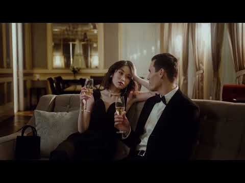 How to keep a good relationship with a rich partner