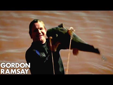 Gordon Ramsay Tries Catching Catfish In Oklahoma | Gordon Ramsay