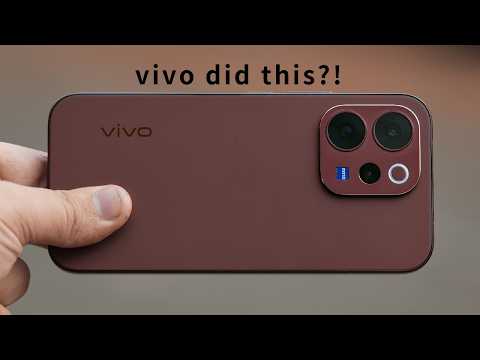 This Phone Feels More Expensive Than It Is! -  Vivo V70 Elite Review