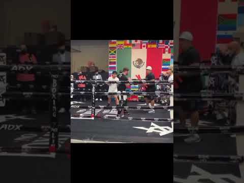 ⏮️ Throwback to when Manny Pacquiao’s son, Pacquiao Jr, put some work in with Canelo and Reynoso 🔥