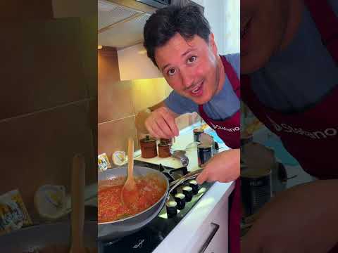 Weekly Meal Inspirations for Easy Cooking - Sausage Pasta Sauce