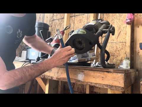 How to Repair a Broken Pressure Washer Hose