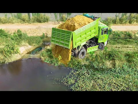 Wonderful Start New Project!Delete Huge Feild, UseTruck Filling Land,Bulldozer Pushing Soil Perfect