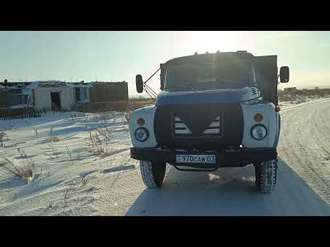 ZIL130. Delivering coal through abandoned villages.