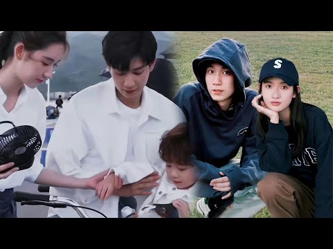 The family is out for an outing! Teach your baby to ride a bike!