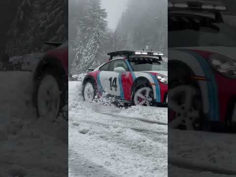911 Dakar in the snow ❄️ check out my pics on my Instagram! #dakar #Porsche