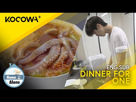 Park Ji Hyun Shows Off His Impressive Cooking Skills | Home Alone EP536 | KOCOWA+
