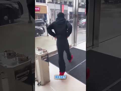 Why Apple Store Workers Don’t Care If You Steal an iPhone 😳