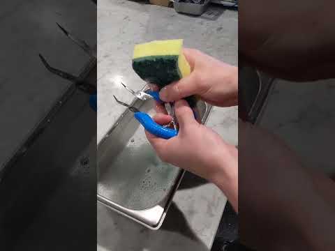 How to clean Fish Pliers