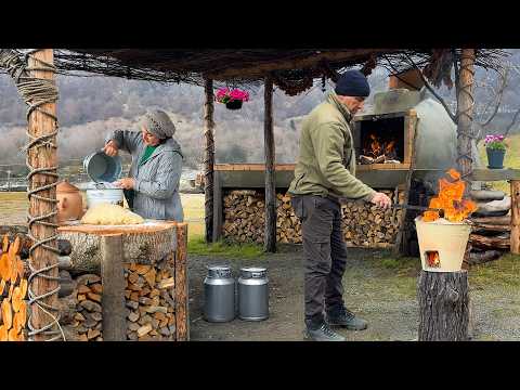 Village Bread with Shredded Chicken! Shaped Like a Bird, Tastes Like a Feast