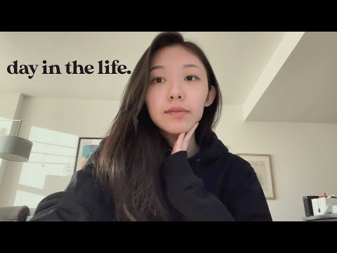 day in the life working as a business analyst | I got a raise! tips on performance review