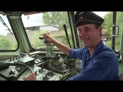 How to start a diesel-locomotive - explained by the engine driver