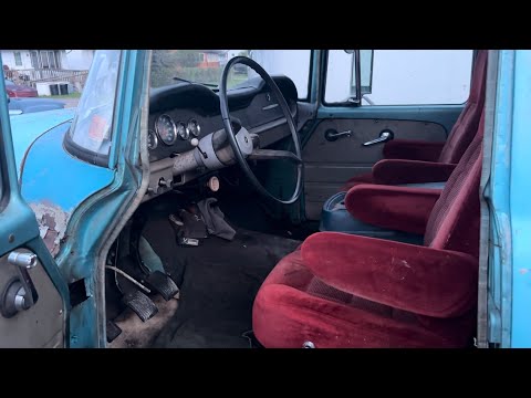 New Bucket Seats For The Old International Truck
