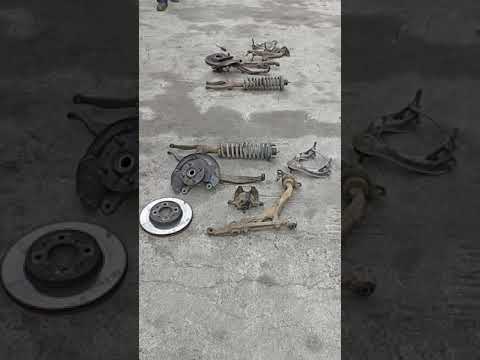 Restauración de suspensión delantera Honda Integra ( arena y pintado )