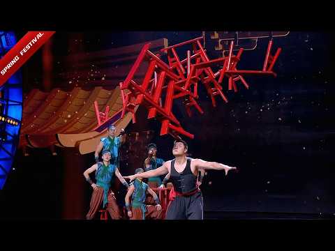 Best Palm-sweating Balance Challenge Collection 惊险刺激平衡杂技合集 | 了不起的中国人 春节特辑