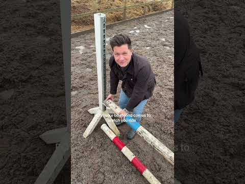 When will they ever learn 🤦🏼‍♀️ #equestrian