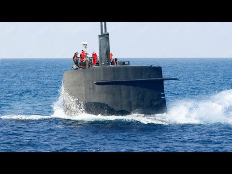 Inside Gigantic US $4 Billions Submarine Patrolling the Oceans