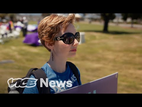 Detransitioners and the Debate on Gender-Affirming Care Bans | Vice News