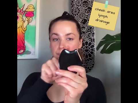Gua Sha Facial Massage: Effective Cheek Area Lymph Drainage