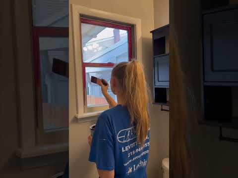 Bathroom Makeover 🚽✨ part 1 #diy #bathroom #homemaking #budget