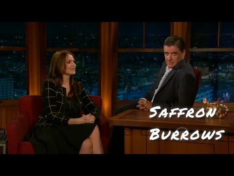 Saffron Burrows Leaves Craig Ferguson Speechless 👀🔥