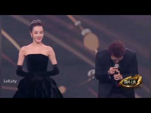 [On Stage] Dilraba Dilmurat x The '91 Line : Yixing, Yang Yang, Li Xian, Xiao Zhan