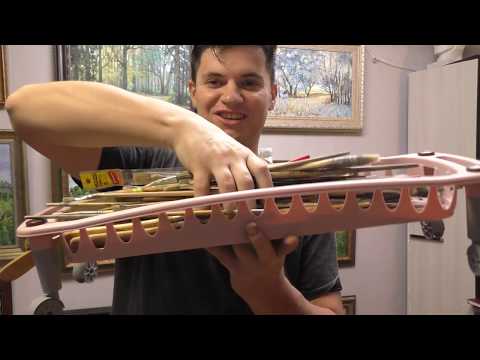 Fan brush for texture and fine brush for details.