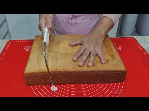 BOLO RETANGULAR PARA 60 PESSOAS DECORAÇÃO RETRÔ COM BICOS DE CONFEITAR @PARISCAKEDESIGNER