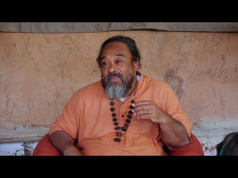 The Power of Clear Seeing ~ Mooji on Self Inquiry