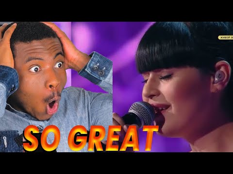 Unbelievable! Diana Ankudinova Sings "Can't Help Falling in Love" | ShowMaskGoOn Round 1