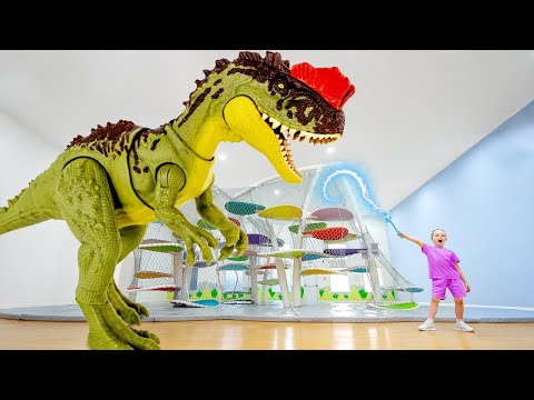 बच्चों के लिए डायनासोर | डायनासोर खिलौने खेल के मैदान में जीवित हो गए! 🦖✨