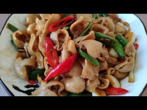 直接下油爆炒，瞬間過癮！豬大腸爆炒吃法教程，不用煎也能那么香 #美食 #家常菜 #营养汤 #春季食谱 #素菜