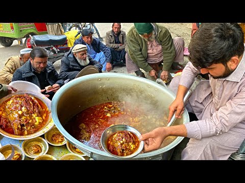 TOP 5 UNFORGETTABLE STREET FOODS OF PAKISTAN YOU NEED TO TRY | PESHAWAR STREET FOOD WALKING TOUR