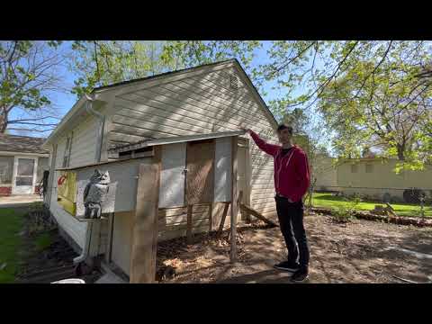 Automatic chicken coop door DIY and other coop design considerations