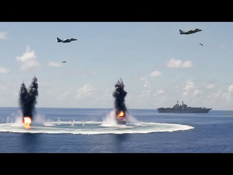 Feared US Marines Fighter Jets in Action Dropping Tons of Bombs in Middle of the Ocean