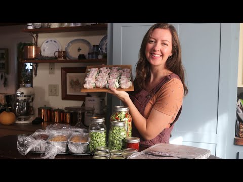 Filling the Homestead Pantry with a Big Fall Garden Harvest