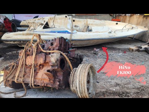 Recovering Rotten Engines From Scrapyards For Use In Superboats