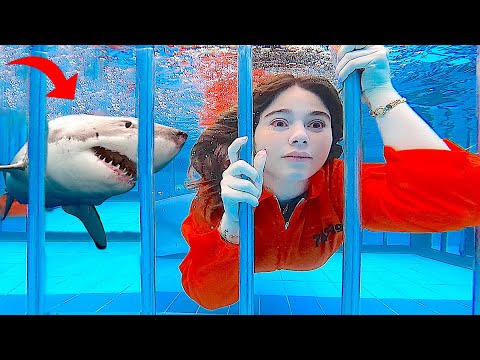 تحدي قضيت ٢٤ ساعة في سجن تحت الماء !!!