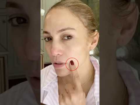 Something Is Definitely Wrong With Jennifer Lopez’s Face