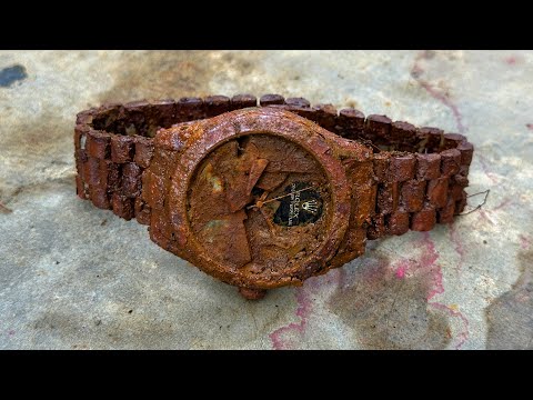 Found and successfully restoration an old rusty ROLEX luxury watch
